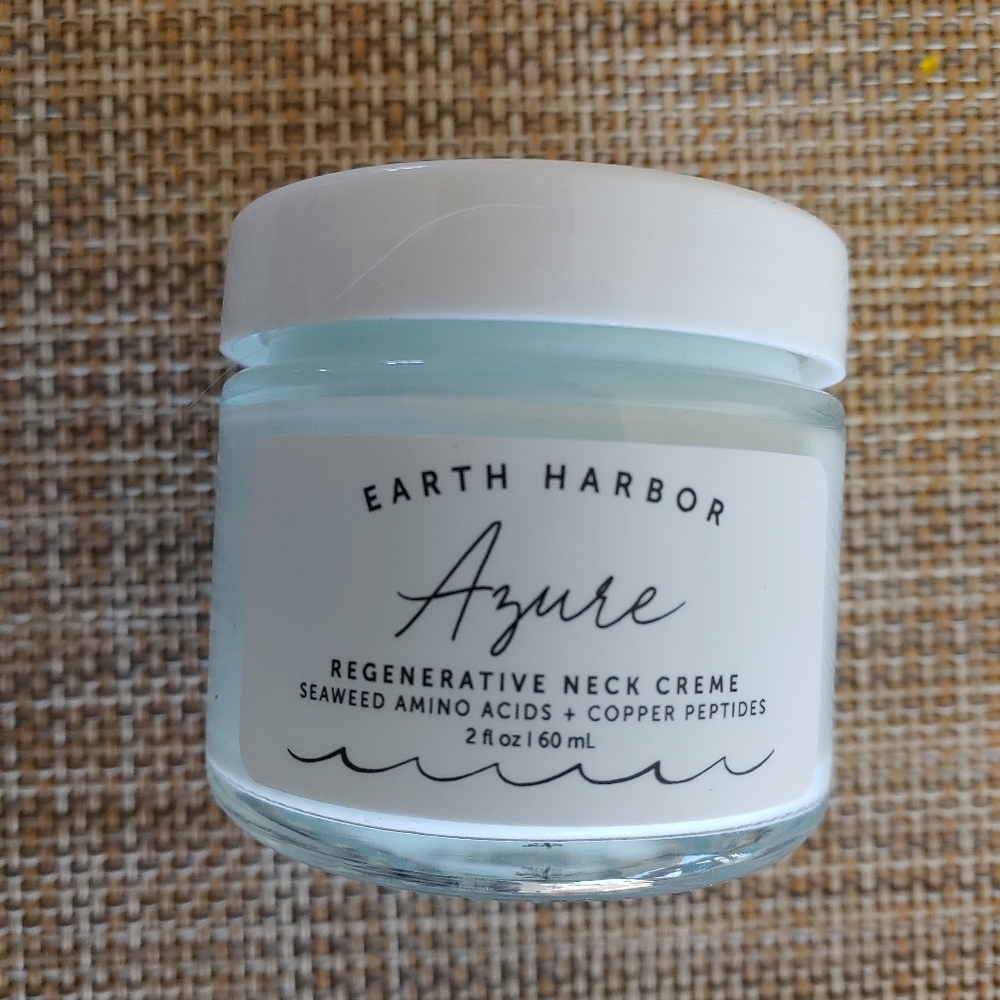 Earth Harbor Azure Regenerative Neck Cream
